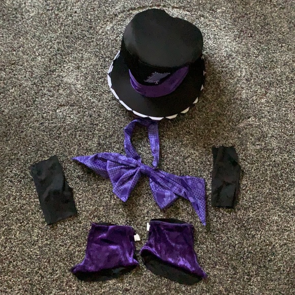 Spirit Mad as a Hatter - Picture 12 of 14